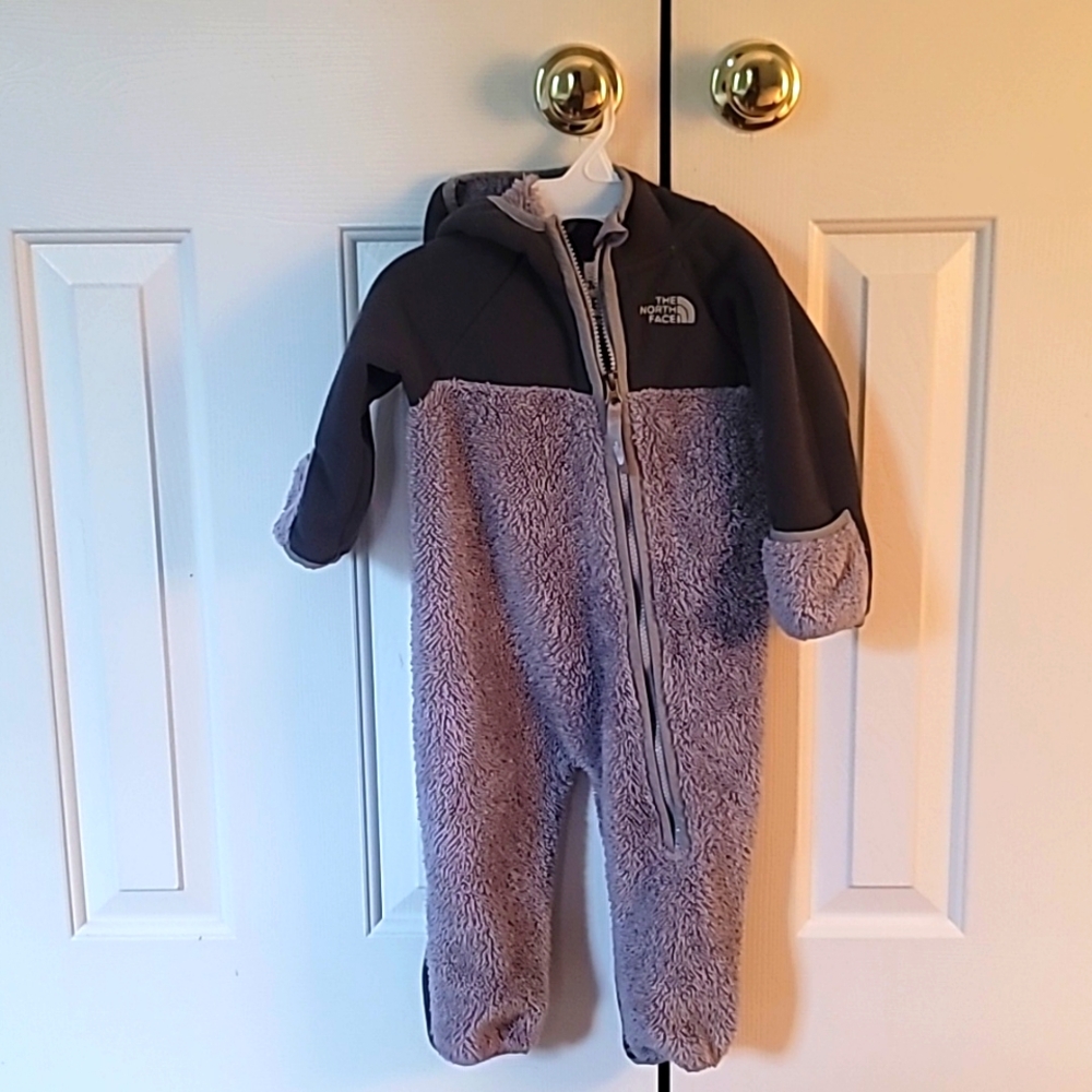 6-12 month North Face Infant Winter Onesie Jacket